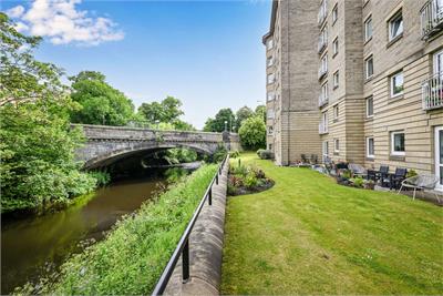 28/8 Roseburn Place, EDINBURGH, EH12 5NX - image 11