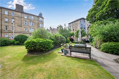 28/8 Roseburn Place, EDINBURGH, EH12 5NX - image 12