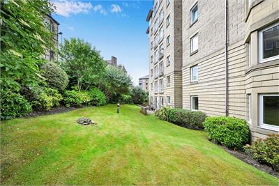 28/8 Roseburn Place, EDINBURGH, EH12 5NX - image 10