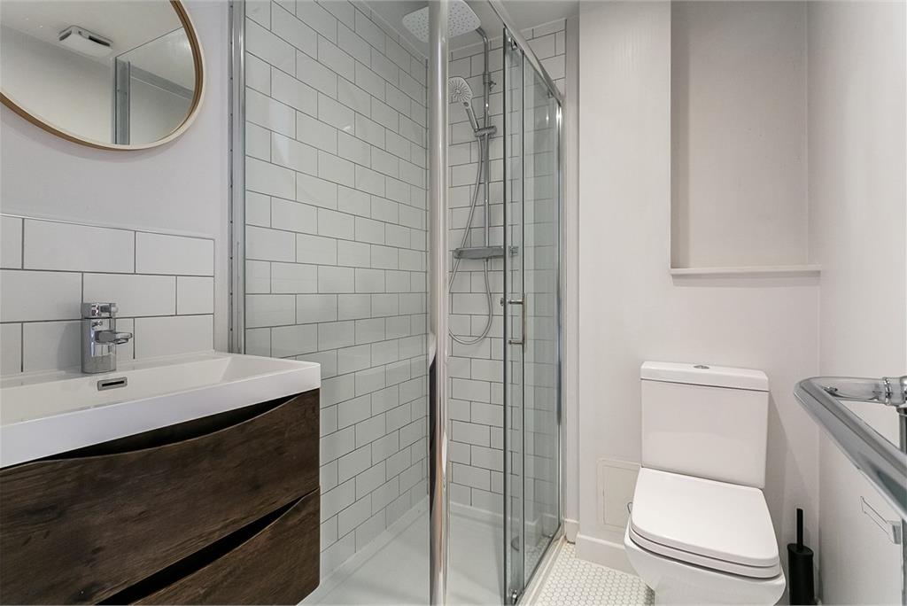 Flat 2,
6b Mill Lane,
Edinburgh,
EH6 6TJ - image 11