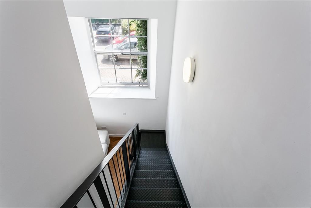 Flat 2,
6b Mill Lane,
Edinburgh,
EH6 6TJ - image 20