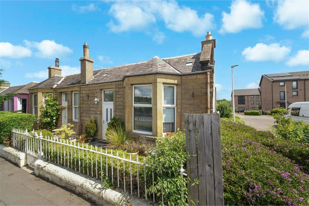 11 Baileyfield Road, Edinburgh, EH15 1DL - image 1