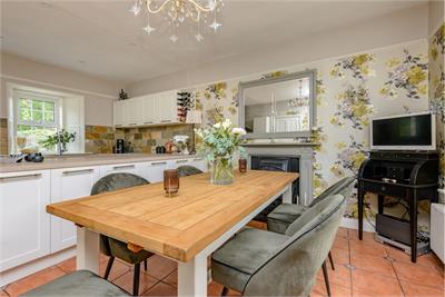 Glenhugh Cottage, 87 New Row, Tranent, East Lothian, EH33 2AE - image 4