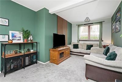 24 Cockburn Drive, Ormiston, East Lothian, EH35 5LB - image 2