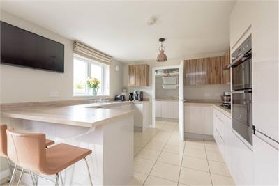 1 Alexander Gardens, Dunbar, EH42 1ZS - image 8