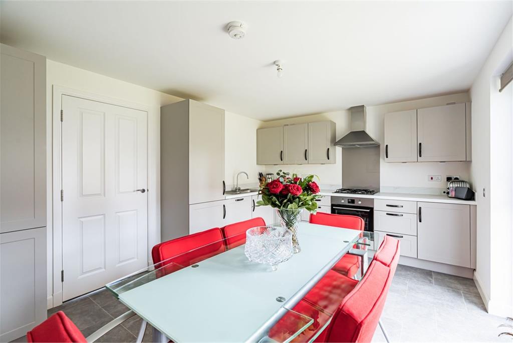 56 Brogan Crescent, Edinburgh, EH12 0DE - image 11