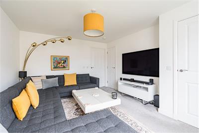 56 Brogan Crescent, Edinburgh, EH12 0DE - image 10