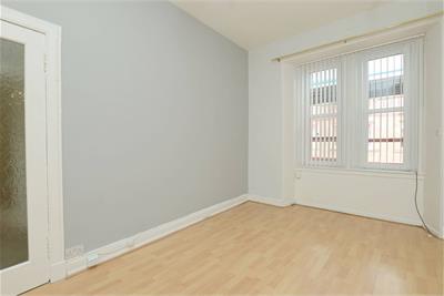 3/8 Craighall Crescent, Trinity, EH6 4RX - image 6