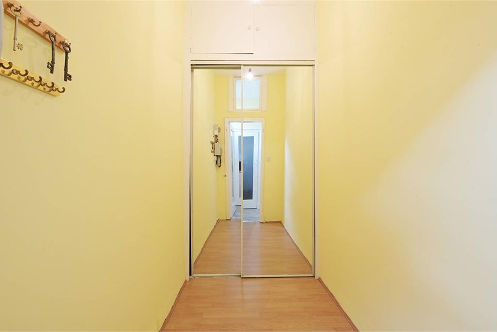 3/8 Craighall Crescent, Trinity, EH6 4RX - image 7