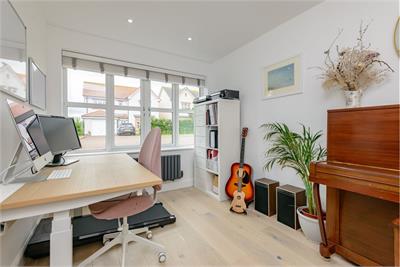 34 Blackadder Crescent, North Berwick, East Lothian, EH39 5FQ - image 11