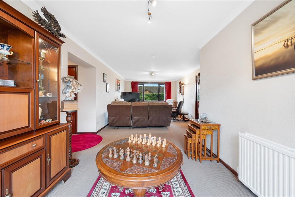 23 Granville Way,
Rosyth,
Dunfermline,
KY11 2HP - image 11