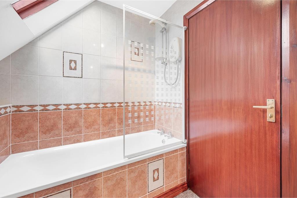 23 Granville Way,
Rosyth,
Dunfermline,
KY11 2HP - image 32
