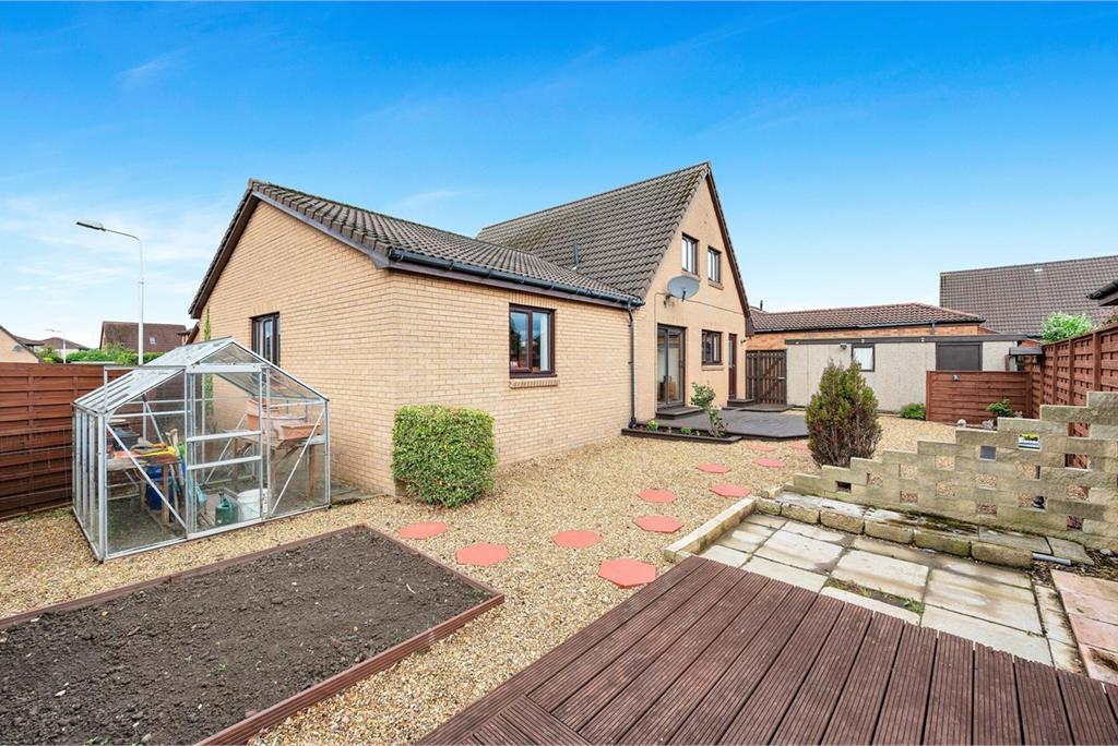 23 Granville Way,
Rosyth,
Dunfermline,
KY11 2HP - image 34