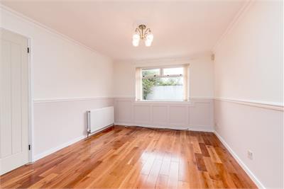 10 Colinton Grove West, Edinburgh, EH14 1DF - image 2
