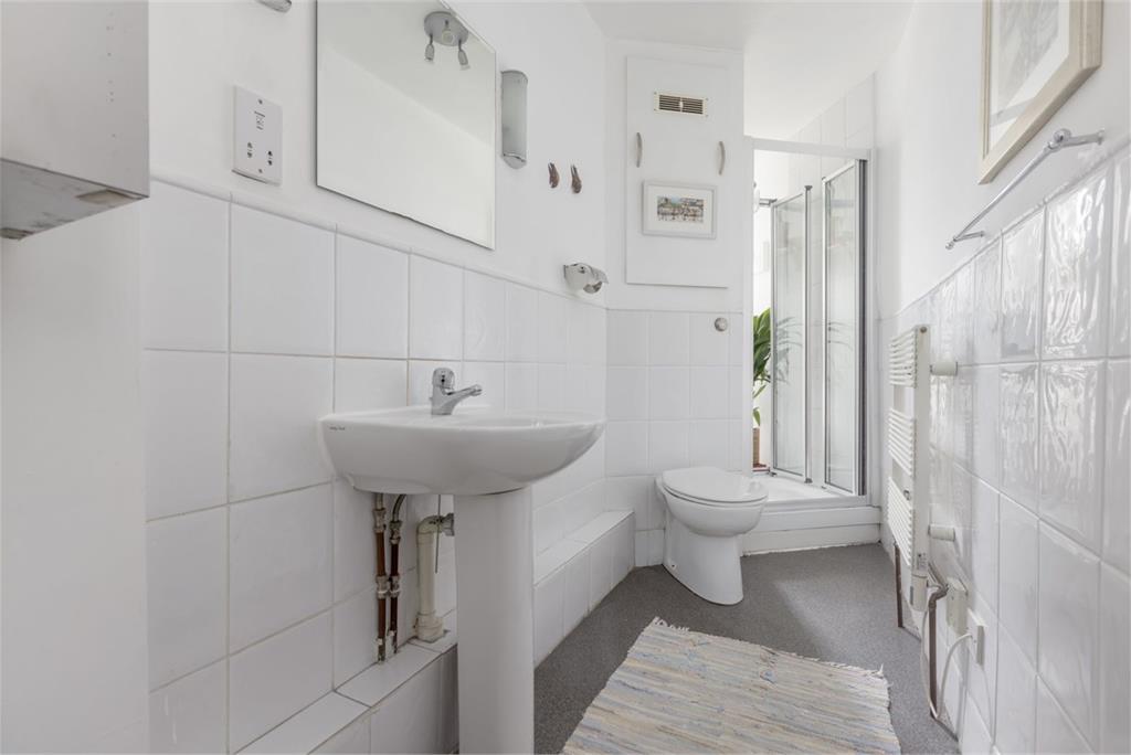 7/6 West Port, Grassmarket, Edinburgh, EH1 2JA - image 11