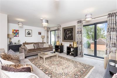 5 Allan Terrace, Monktonhall, Musselburgh, East Lothian, EH21 6AQ - image 1