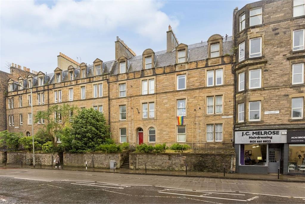 16/9 Hillend Place, Edinburgh, EH8 7AE - image 1