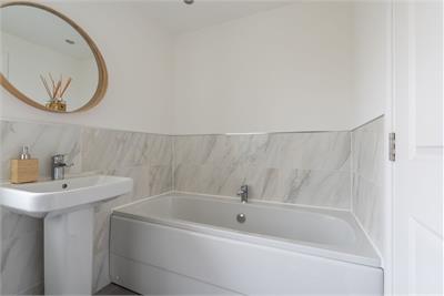 13 Veresmith Road, Edinburgh, EH12 0HD - image 27