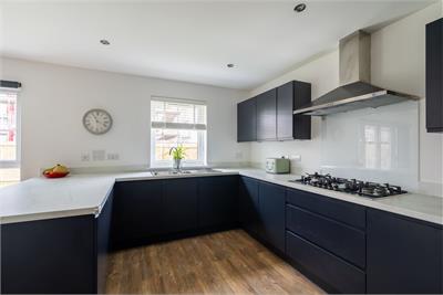 13 Veresmith Road, Edinburgh, EH12 0HD - image 7