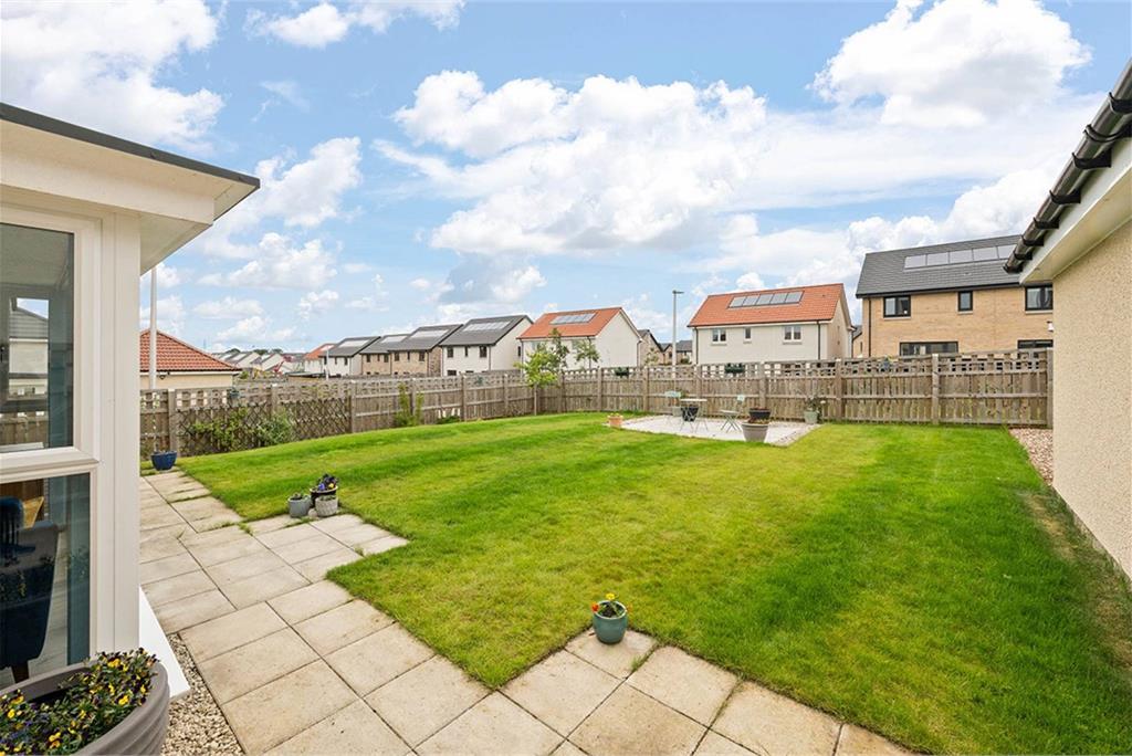 13 Adam Drive, Calderwood, East Calder, EH53 0PX - image 34