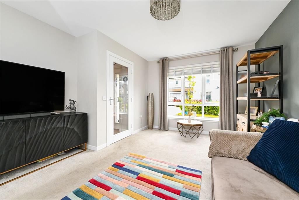 12 Baxter Road, Livingston, East Calder, EH53 0QF - image 7