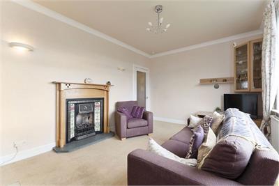 42 Corstorphine Hill Gardens,
Edinburgh,
EH12 6LA - image 4