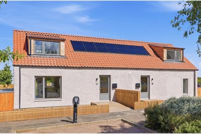 17 Castlemains Place, Dirleton, North Berwick, EH39 5DU - image 1
