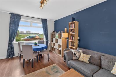 28, Moredun Park Gardens, Edinburgh, EH17 7JP - image 11