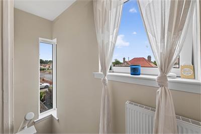 28, Moredun Park Gardens, Edinburgh, EH17 7JP - image 15