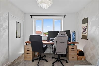 28, Moredun Park Gardens, Edinburgh, EH17 7JP - image 23