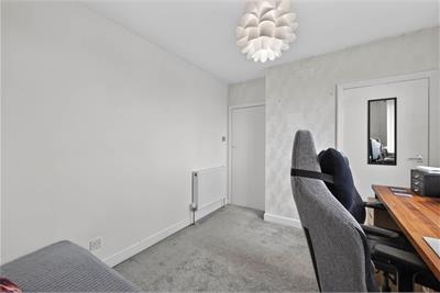 28, Moredun Park Gardens, Edinburgh, EH17 7JP - image 25