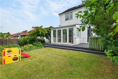28, Moredun Park Gardens, Edinburgh, EH17 7JP - image 1