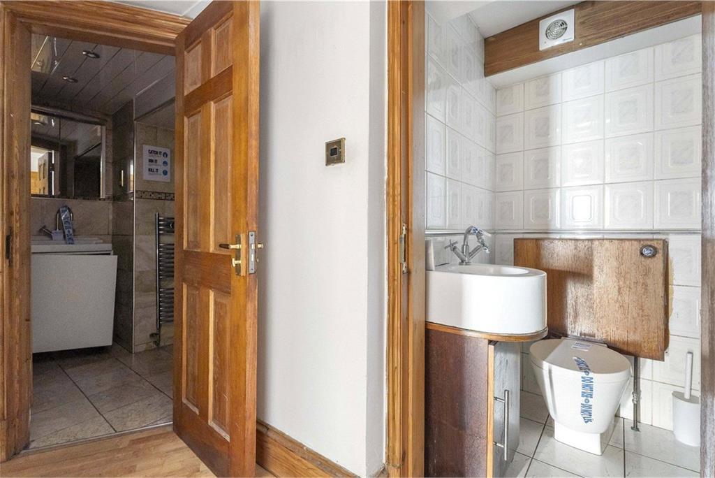 6 East Norton Place,
Abbeyhill,
Edinburgh,
EH7 5DR - image 12