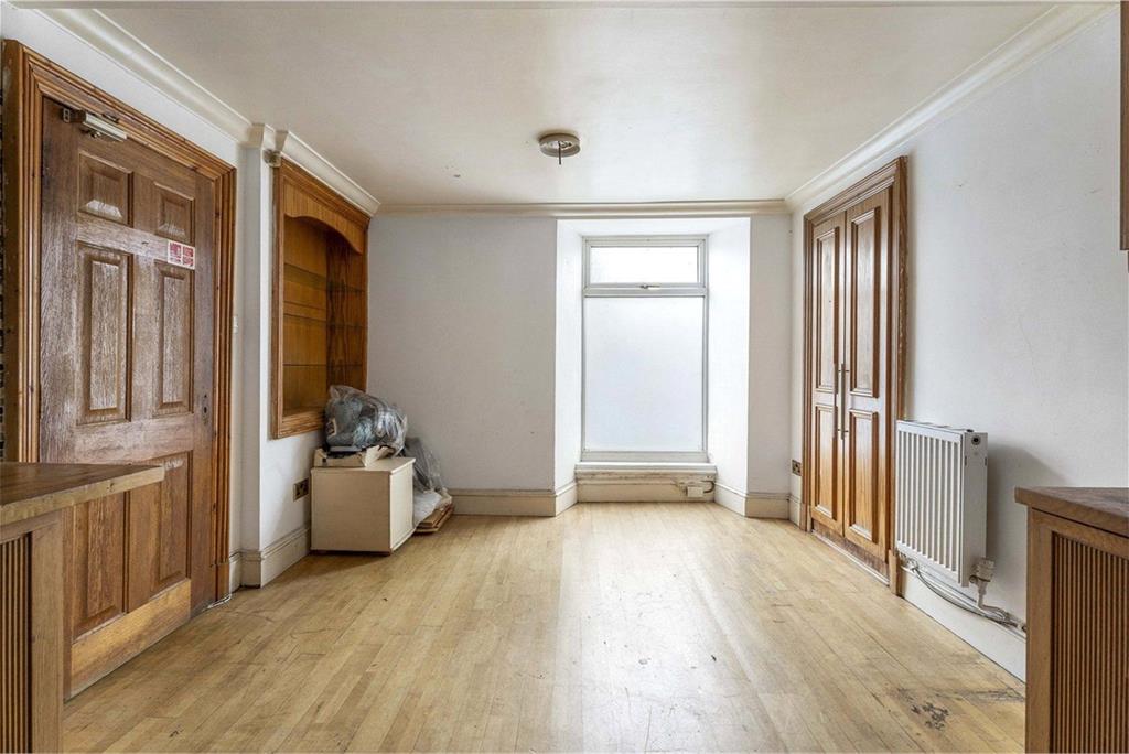 6 East Norton Place,
Abbeyhill,
Edinburgh,
EH7 5DR - image 6