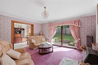 9 Broomlands Court, , Kelso, TD5 7SR - image 2