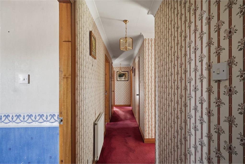 9 Broomlands Court, , Kelso, TD5 7SR - image 12