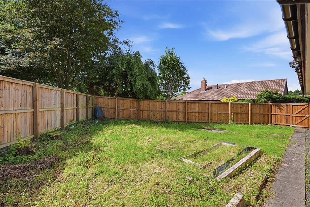 9 Broomlands Court, , Kelso, TD5 7SR - image 26