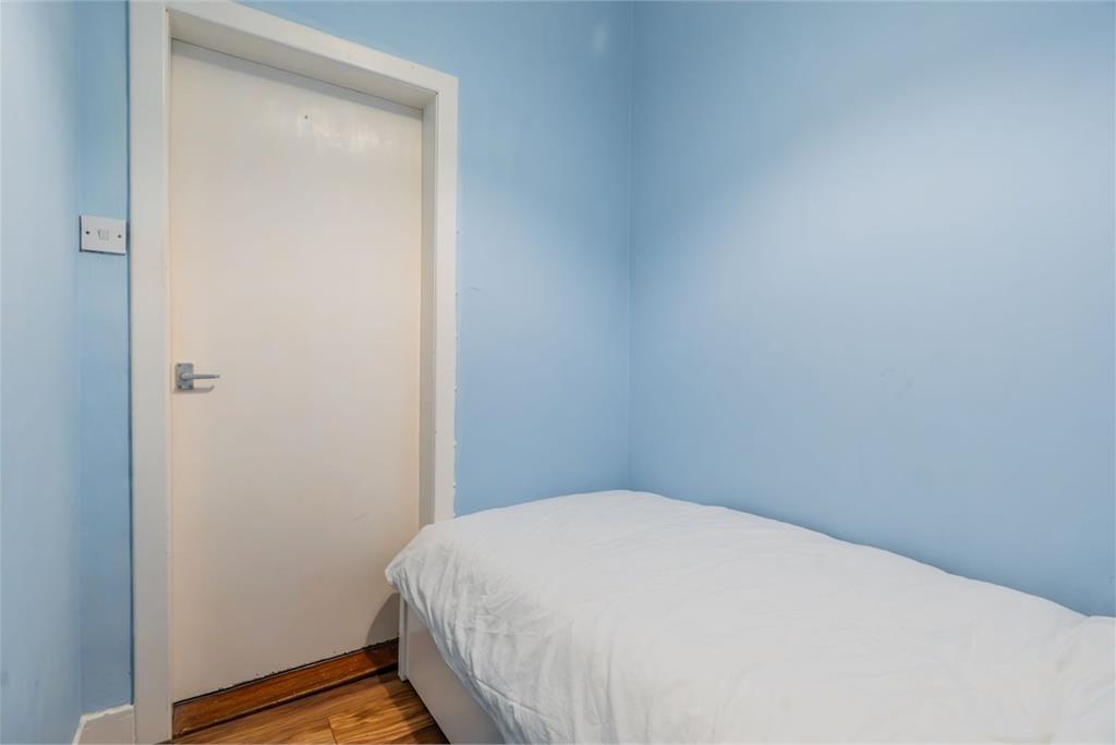 5/1 Rossie Place, Edinburgh, EH7 5SF - image 11