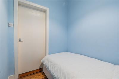 5/1 Rossie Place, Edinburgh, EH7 5SF - image 11