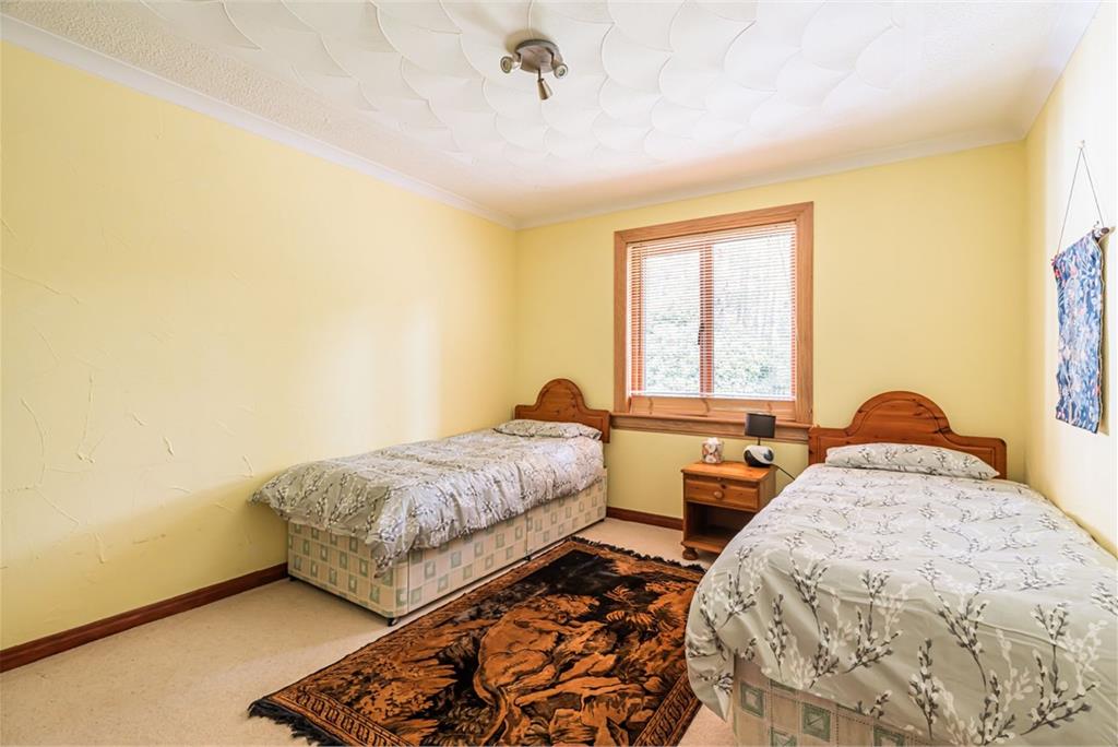 4 Mackenzie Gardens, West Linton, EH46 7HS - image 11
