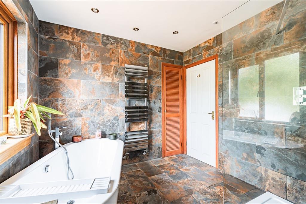 4 Mackenzie Gardens, West Linton, EH46 7HS - image 16
