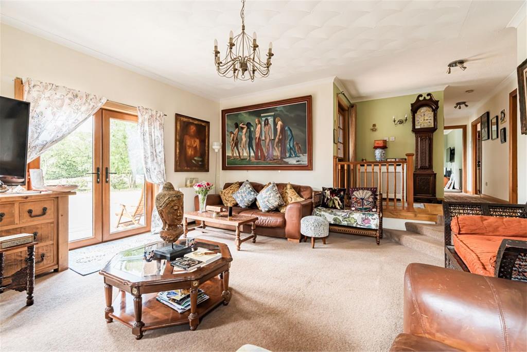 4 Mackenzie Gardens, West Linton, EH46 7HS - image 4