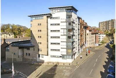 56/10 Belford Road,
West End,
Edinburgh,
EH4 3BR - image 3