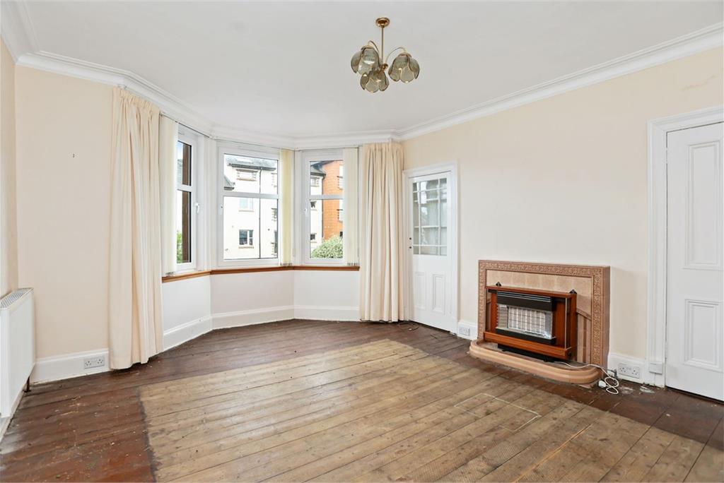 3 Willowbrae Gardens, Edinburgh, EH8 7EW - image 2