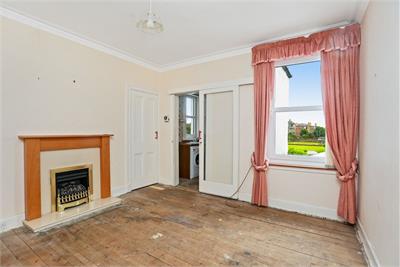 3 Willowbrae Gardens, Edinburgh, EH8 7EW - image 5