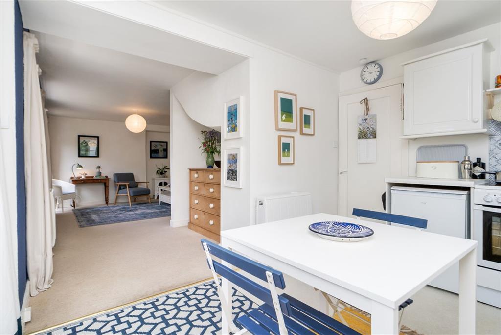 Bramerton Cottage,
29/9 Dirleton Avenue,
North Berwick,
EH39 4BE - image 7