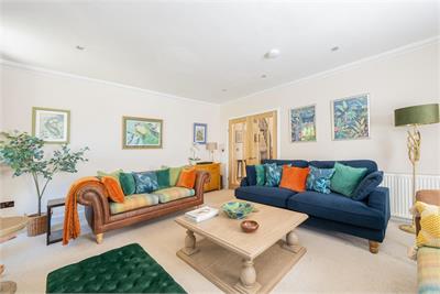 Keith House 29 High Street, Coldstream, TD12 4AP - image 6
