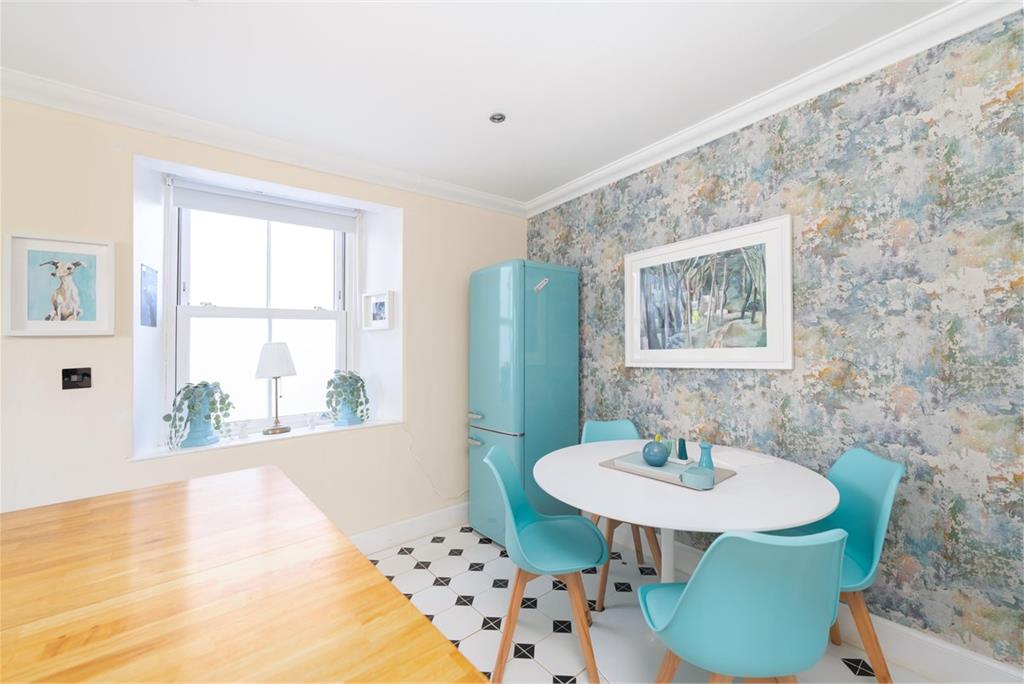 Keith House
29 High Street,
Coldstream,
TD12 4AP - image 9