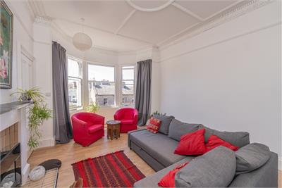 33/5 Comiston Road, Edinburgh, EH10 6AB - image 3