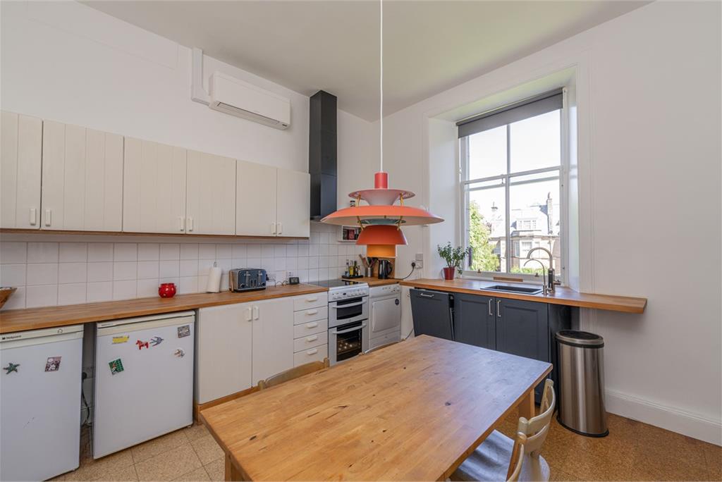 33/5 Comiston Road,
Edinburgh,
EH10 6AB - image 8